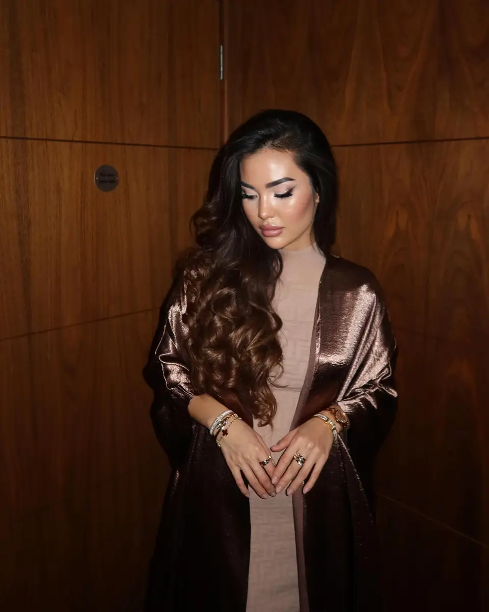 Лючия эскорт в городе Астана