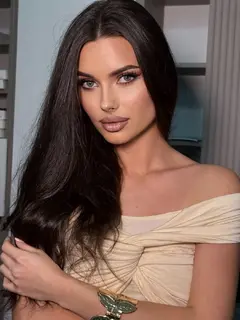 Тина escort in Астана