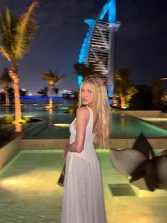 Тирамия escort in Астана